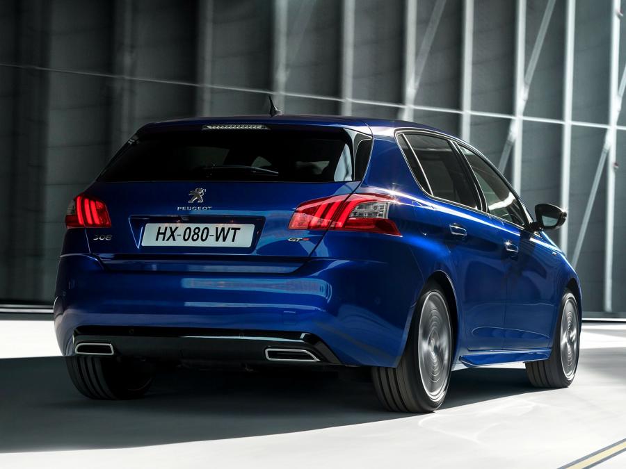  Peugeot 308 GT 2014 года  (фото 3 из 9)
